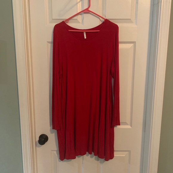 Mitoshop Dress - Picture 2 of 5